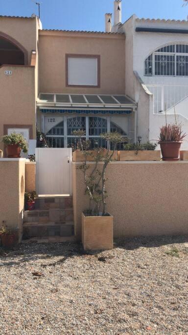 Spacious 2 Bedroom W/ Own Pool 5 Minutes Walk To Beach 캄포아모르 외부 사진