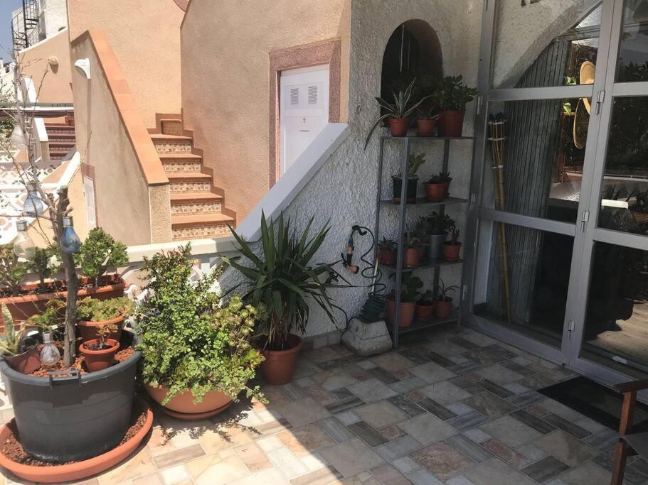 Spacious 2 Bedroom W/ Own Pool 5 Minutes Walk To Beach 캄포아모르 외부 사진